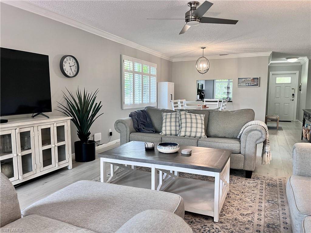 Naples, FL 34112,34 Glades BLVD #1461