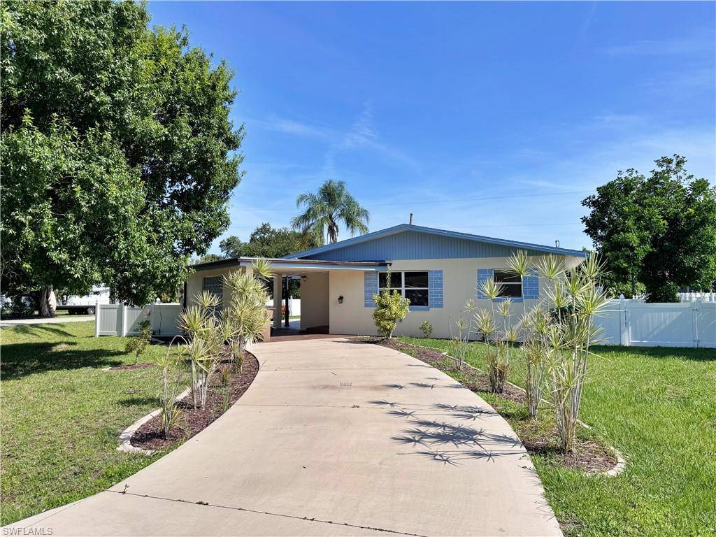 Fort Myers, FL 33905,13802 3rd ST