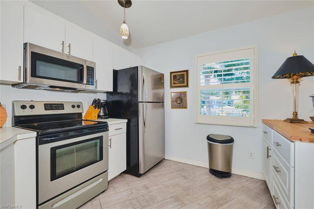 Fort Myers, FL 33913,12065 Summergate CIR #202