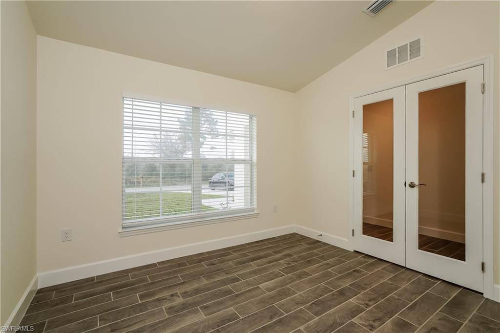 Lehigh Acres, FL 33971,2704 23rd ST W