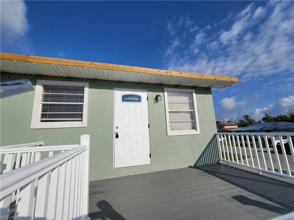 Bokeelia, FL 33922,5453 Avenue E