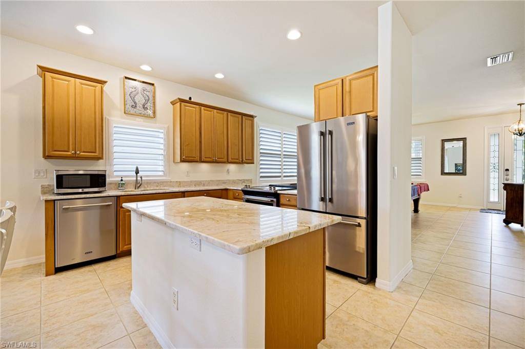 Estero, FL 33928,21615 Belvedere LN