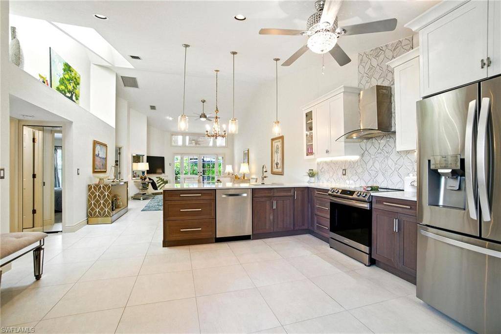 Naples, FL 34103,4028 Crayton RD #C3