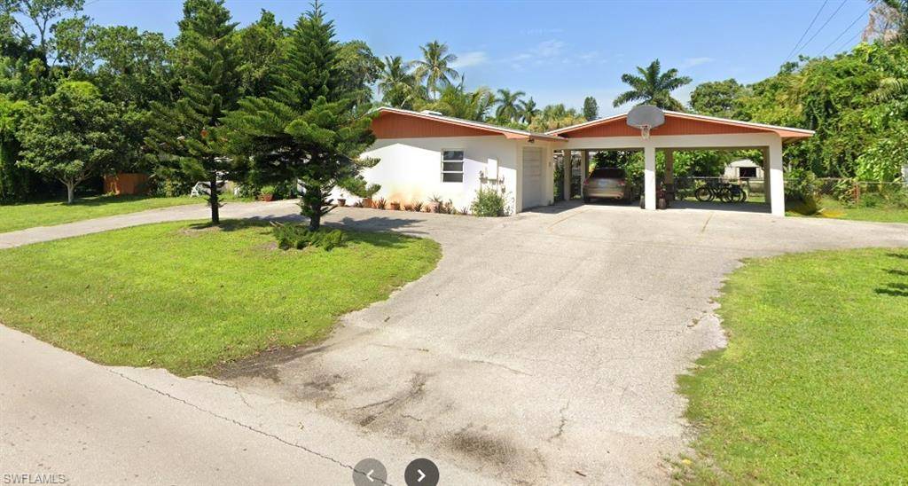 Naples, FL 34103,1291 Royal Palm DR