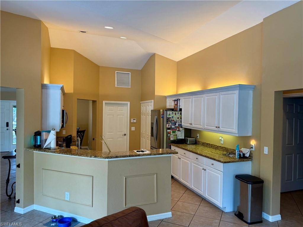 Naples, FL 34104,711 Pine Vale DR