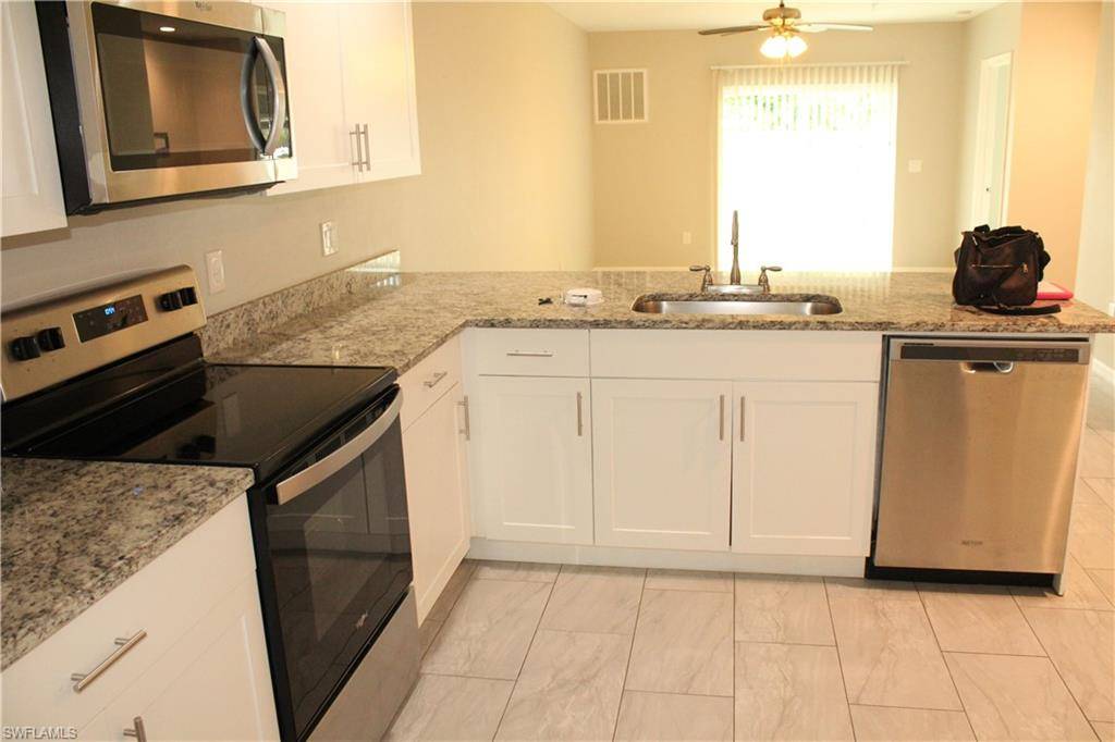 Cape Coral, FL 33914,912 SW 39th TER #102