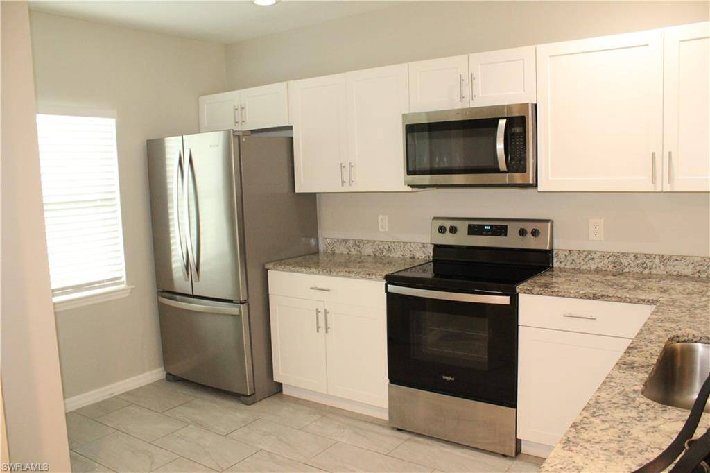 Cape Coral, FL 33914,912 SW 39th TER #102