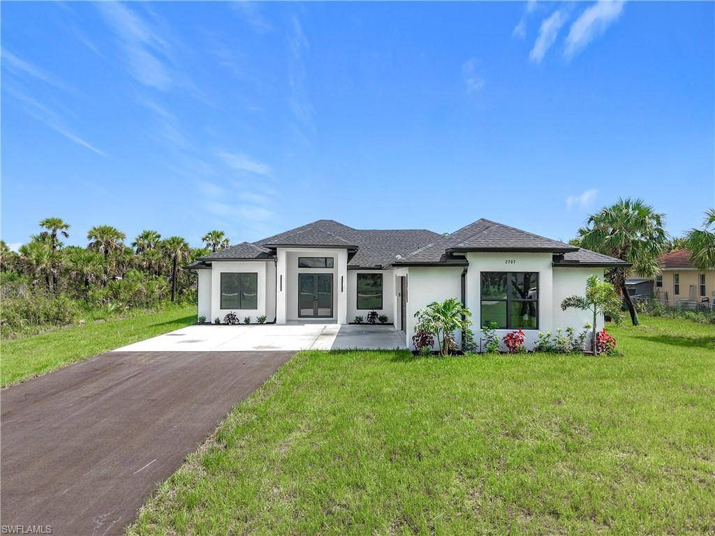 Naples, FL 34117,2707 36TH AVE SE