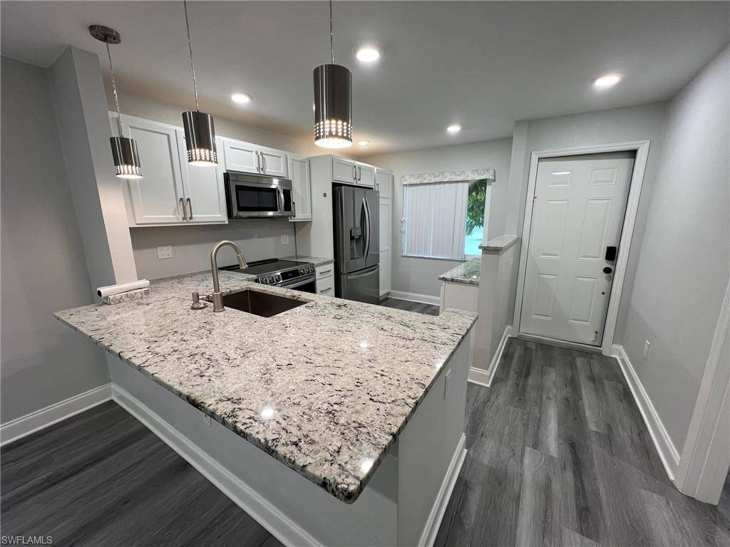Bonita Springs, FL 34135,9831 Alabama ST #3