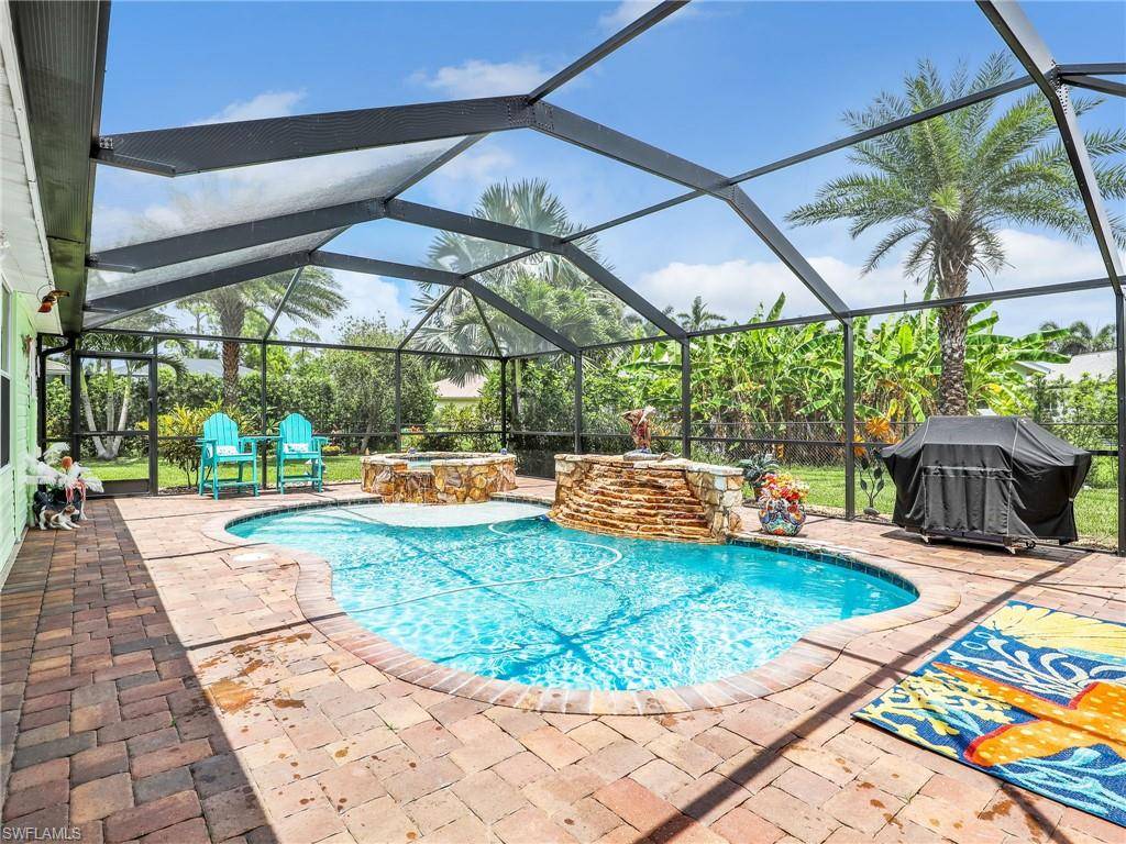 Bonita Springs, FL 34134,28235 Meadowlark LN