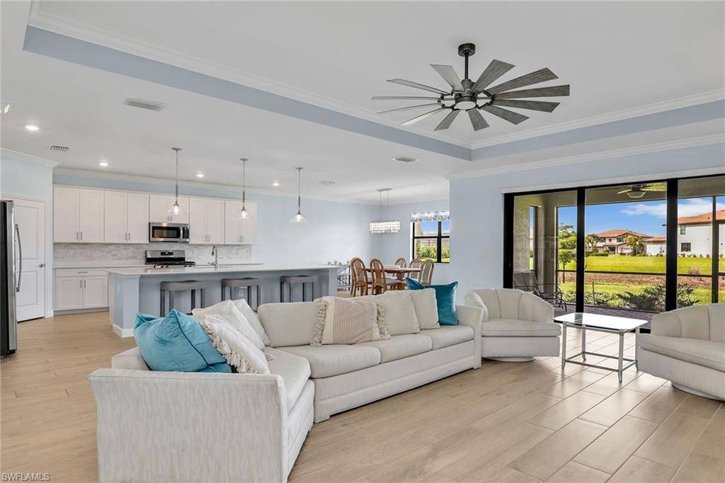 Estero, FL 33928,18619 Ives DR