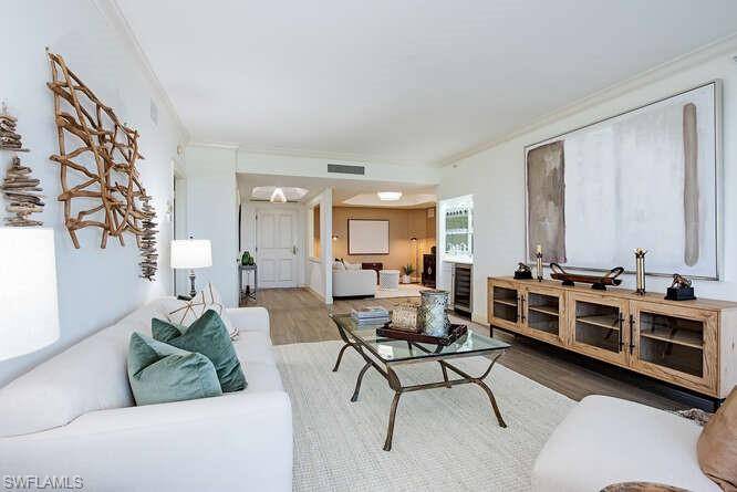 Naples, FL 34108,8990 Bay Colony DR #302