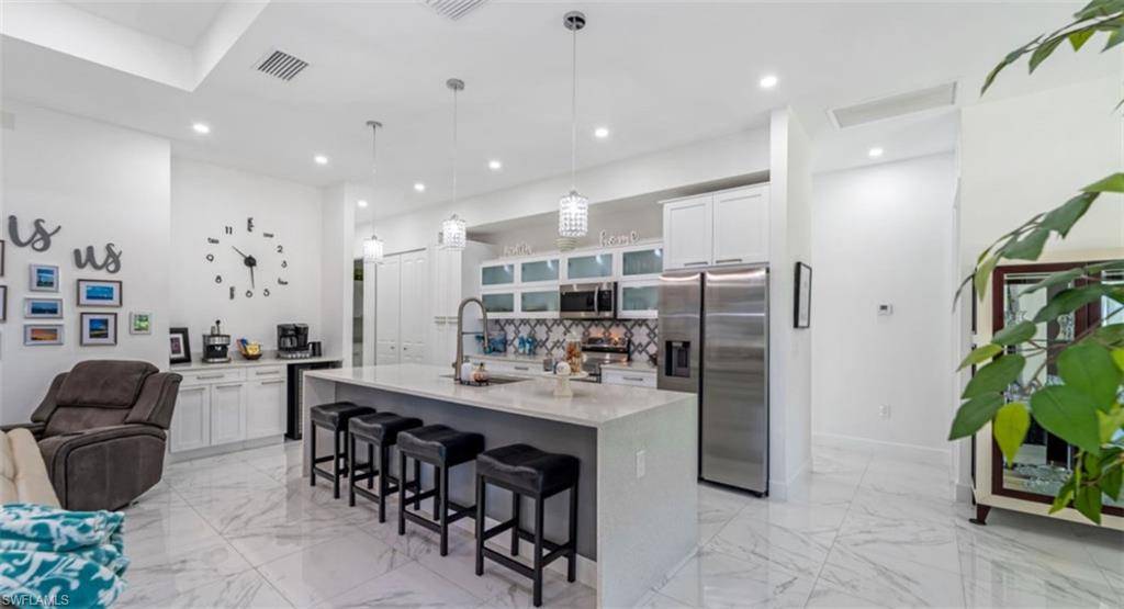 Naples, FL 34117,3502 40th AVE SE