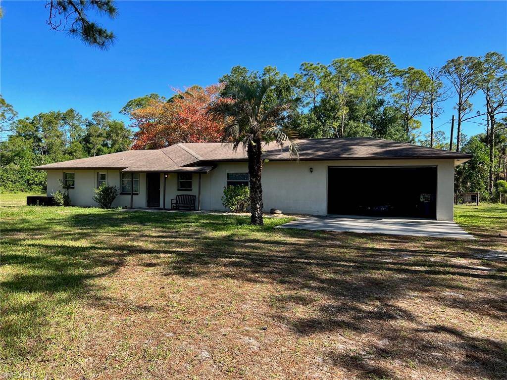 North Fort Myers, FL 33917,11721 Fox Hill RD