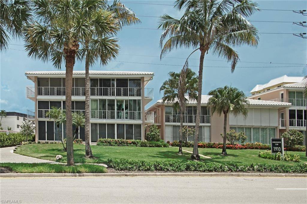 Naples, FL 34102,1910 Gulf Shore BLVD N #102
