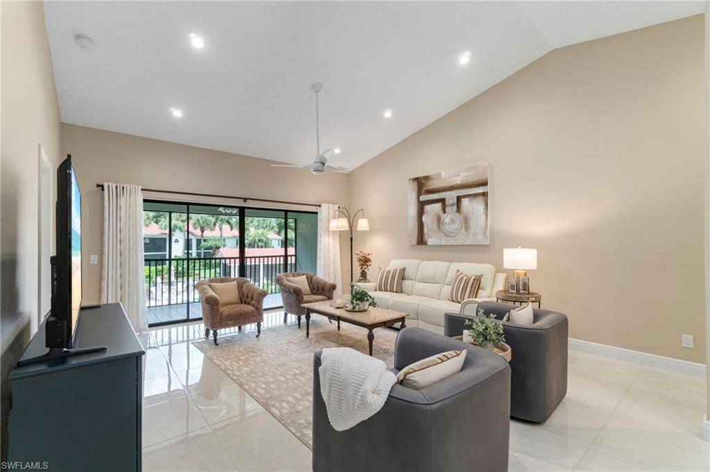 Naples, FL 34108,613 Serendipity DR #613