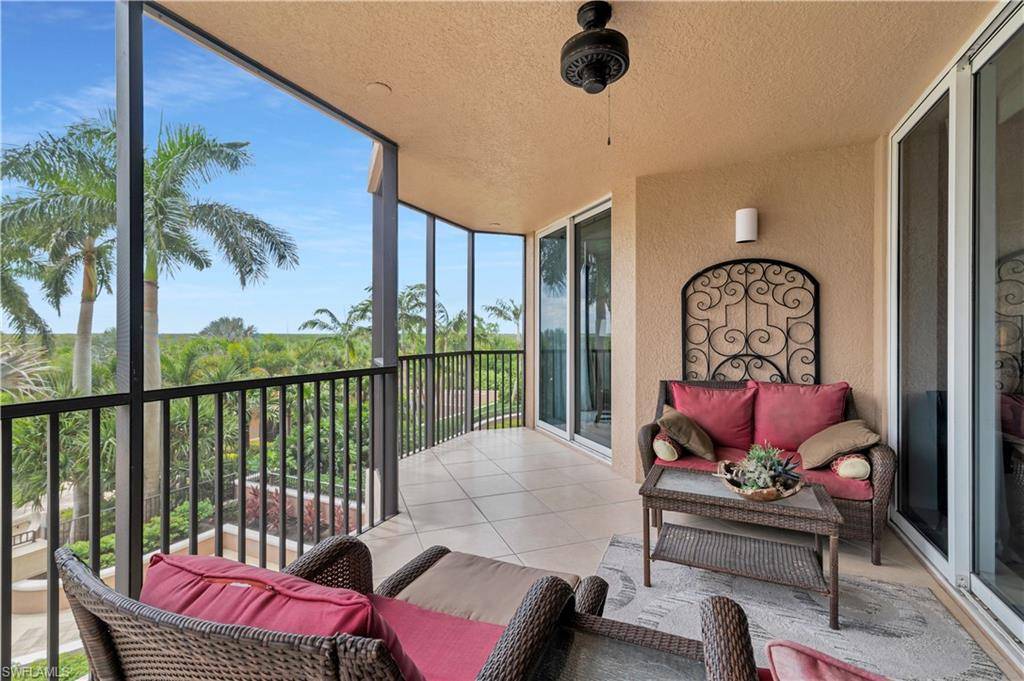 Naples, FL 34114,1060 Borghese LN #204