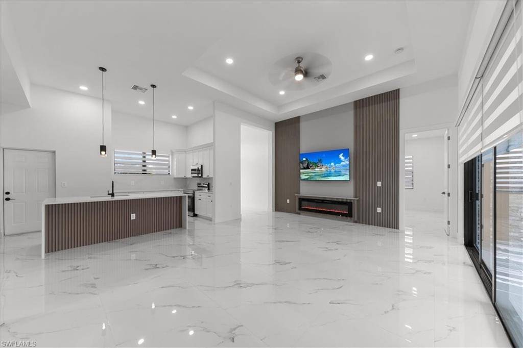 Cape Coral, FL 33991,27 SW 8th PL