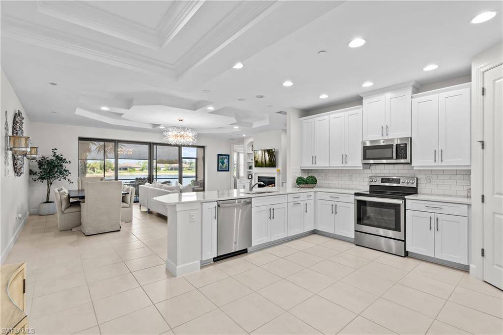 Naples, FL 34119,9642 Montelanico LOOP #103