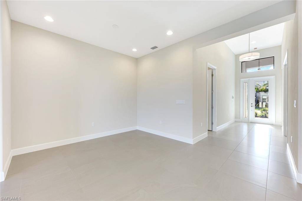 Estero, FL 33928,12650 Alderson AVE