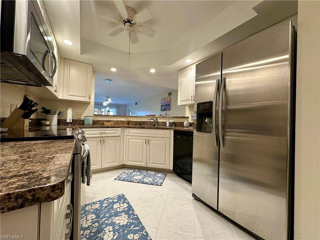 Naples, FL 34110,360 Horse Creek DR #106