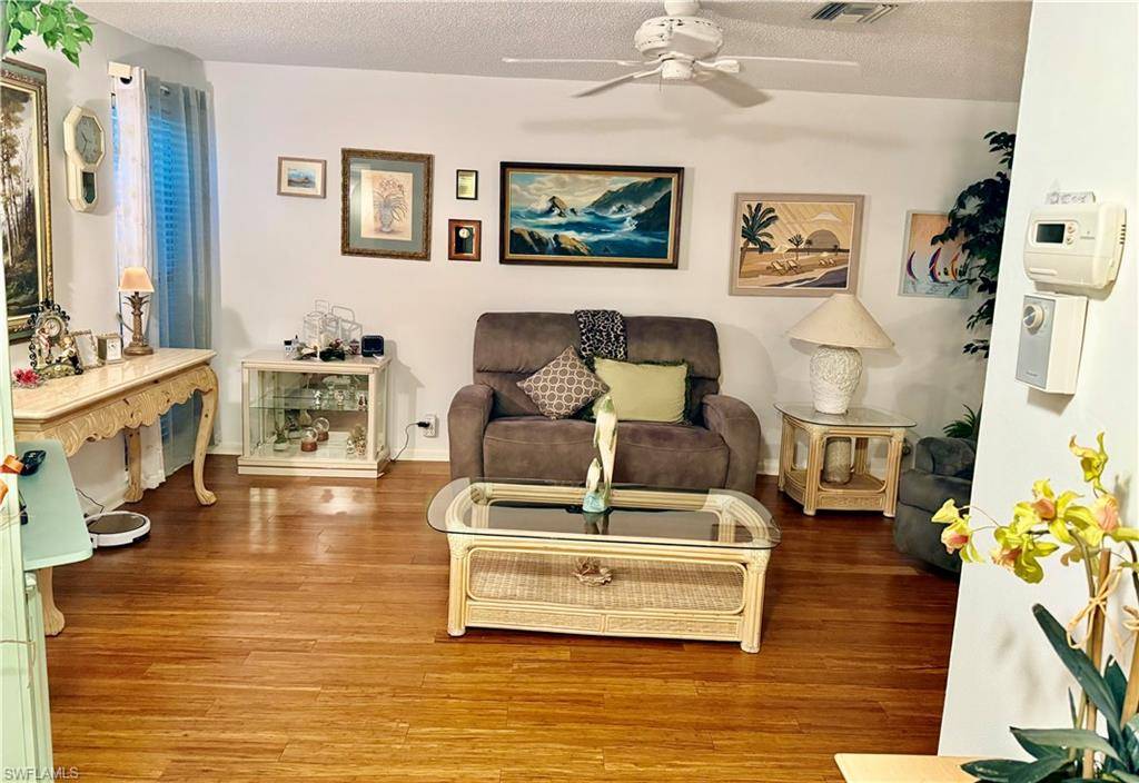 Naples, FL 34112,4187 Lakewood BLVD #E-13