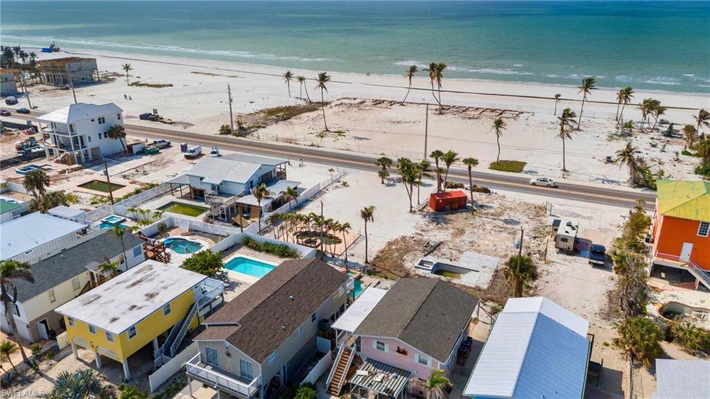 Fort Myers Beach, FL 33931,5551 Estero BLVD