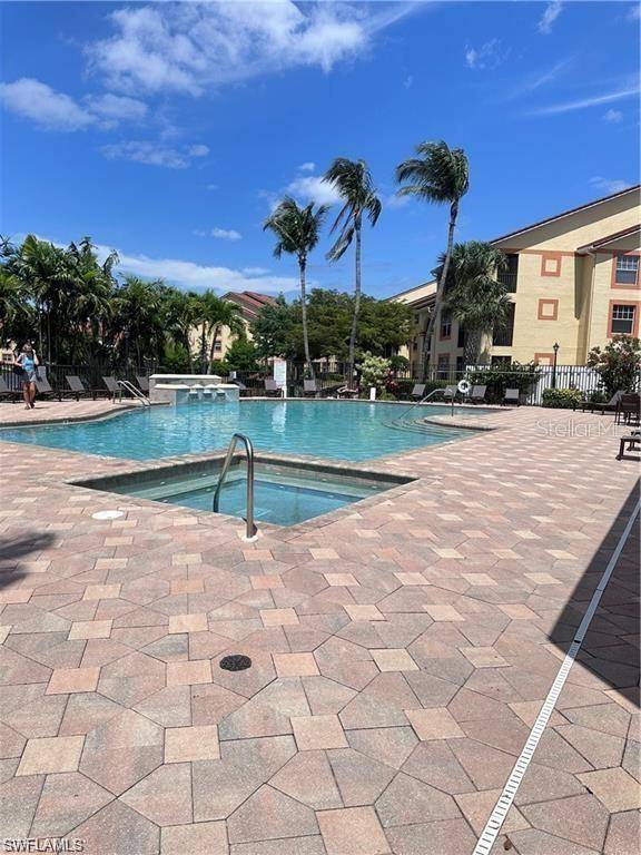 Naples, FL 34119,7915 Preserve CIR #214