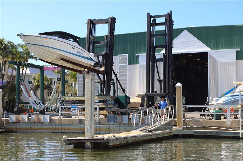 Naples, FL 34102,891 10th ST S