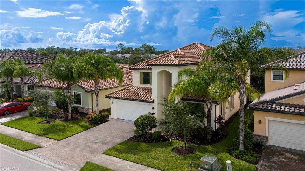 Naples, FL 34119,4228 Raffia Palm CIR