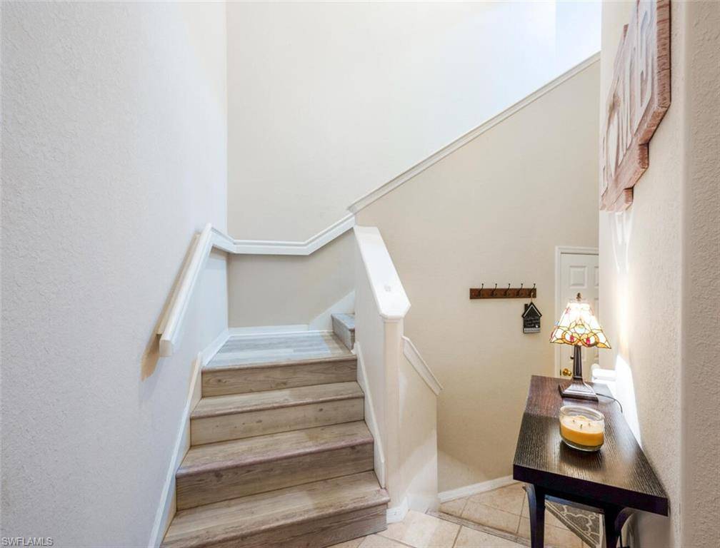 Naples, FL 34112,4630 Winged Foot CT #202