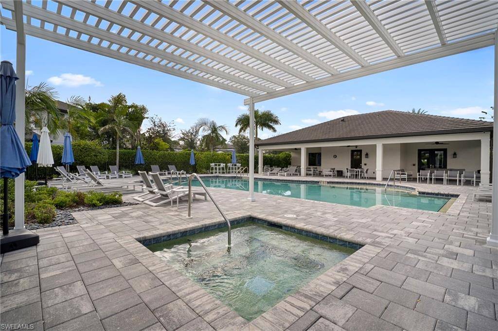 Naples, FL 34120,14720 Kingfisher LOOP