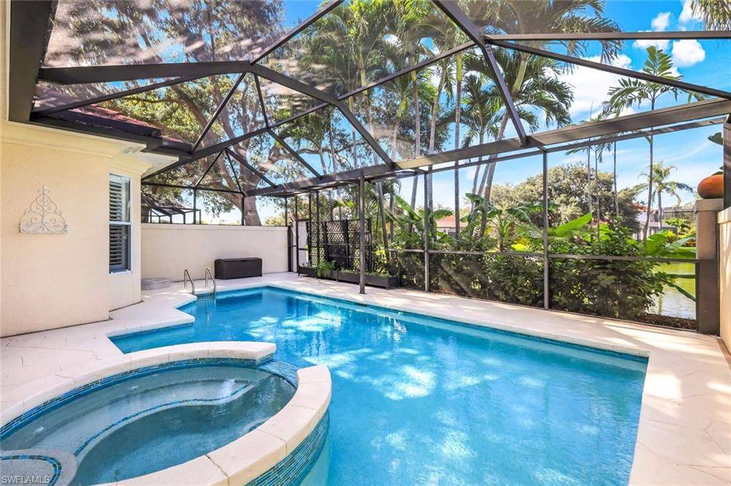 Naples, FL 34119,915 Fountain RUN