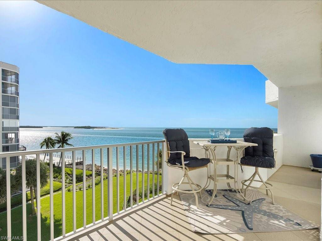 Marco Island, FL 34145,1036 S Collier BLVD #302