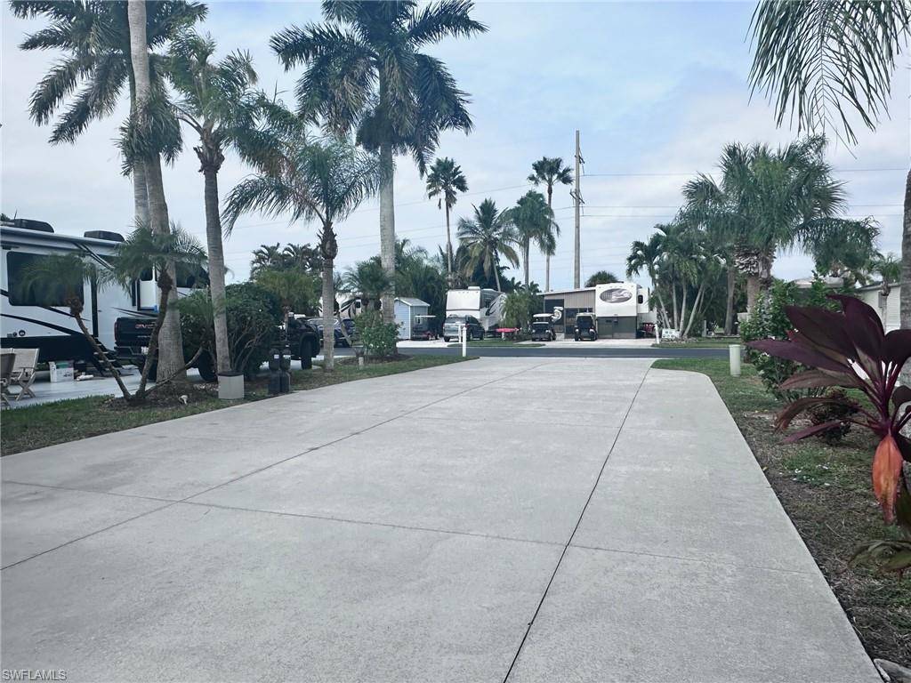 Naples, FL 34114,1678 Diamond Lake CIR