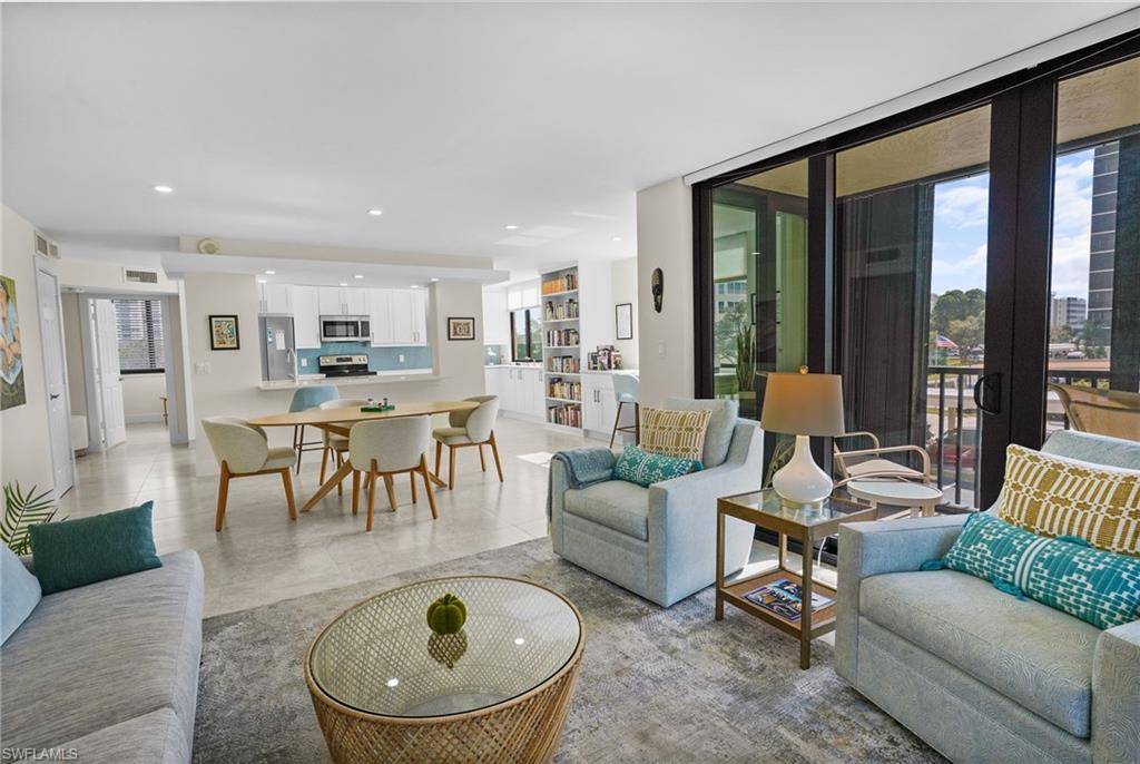 Naples, FL 34108,17 Bluebill AVE #101