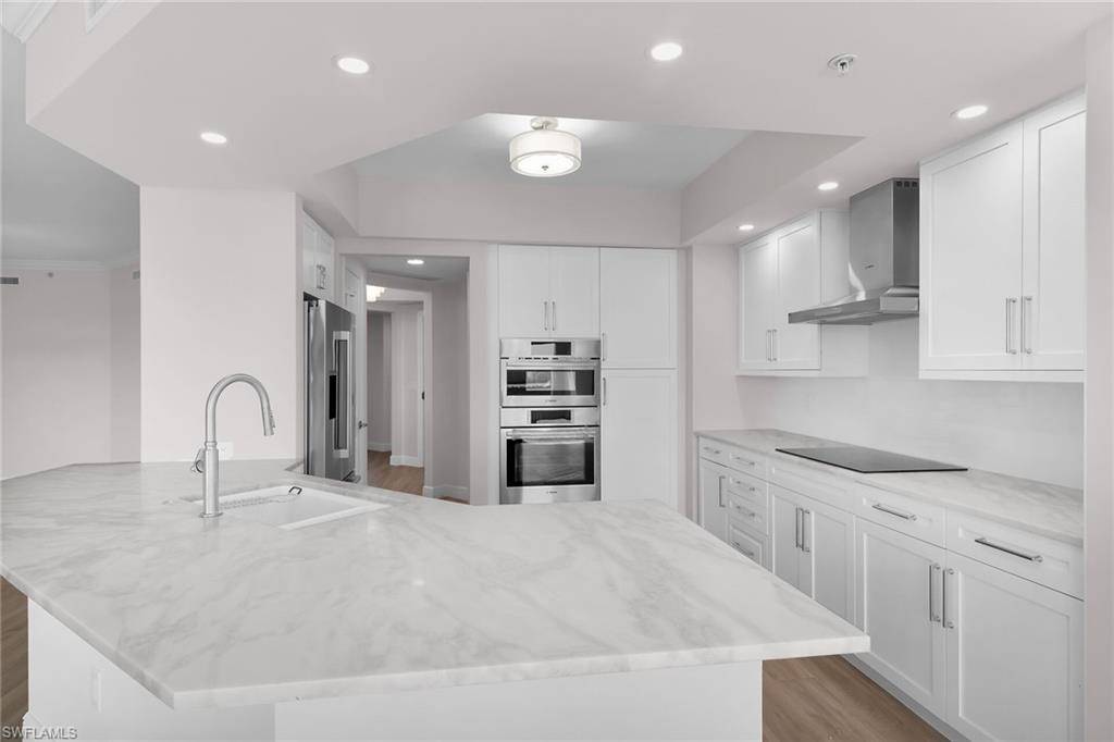 1060 Borghese LN #803, Naples, FL 34114