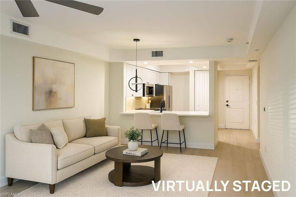 Naples, FL 34108,1100 Pine Ridge RD #A106