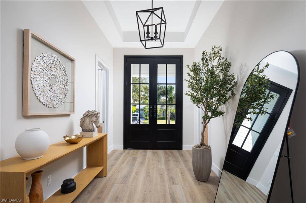 Naples, FL 34102,1257 11th CT N