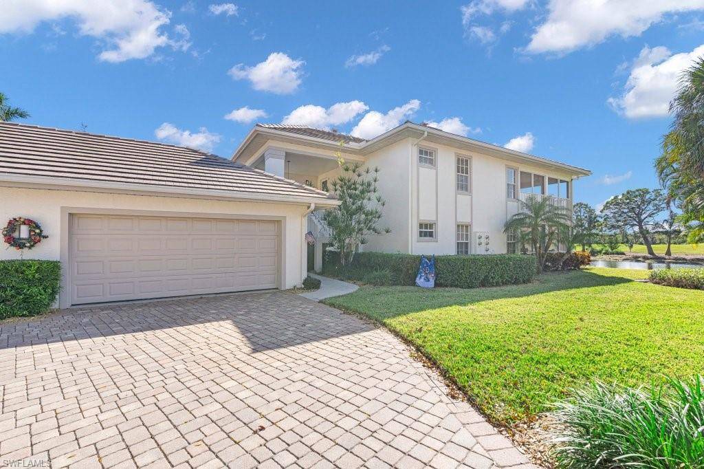 Estero, FL 33967,8251 Grand Palm DR #3