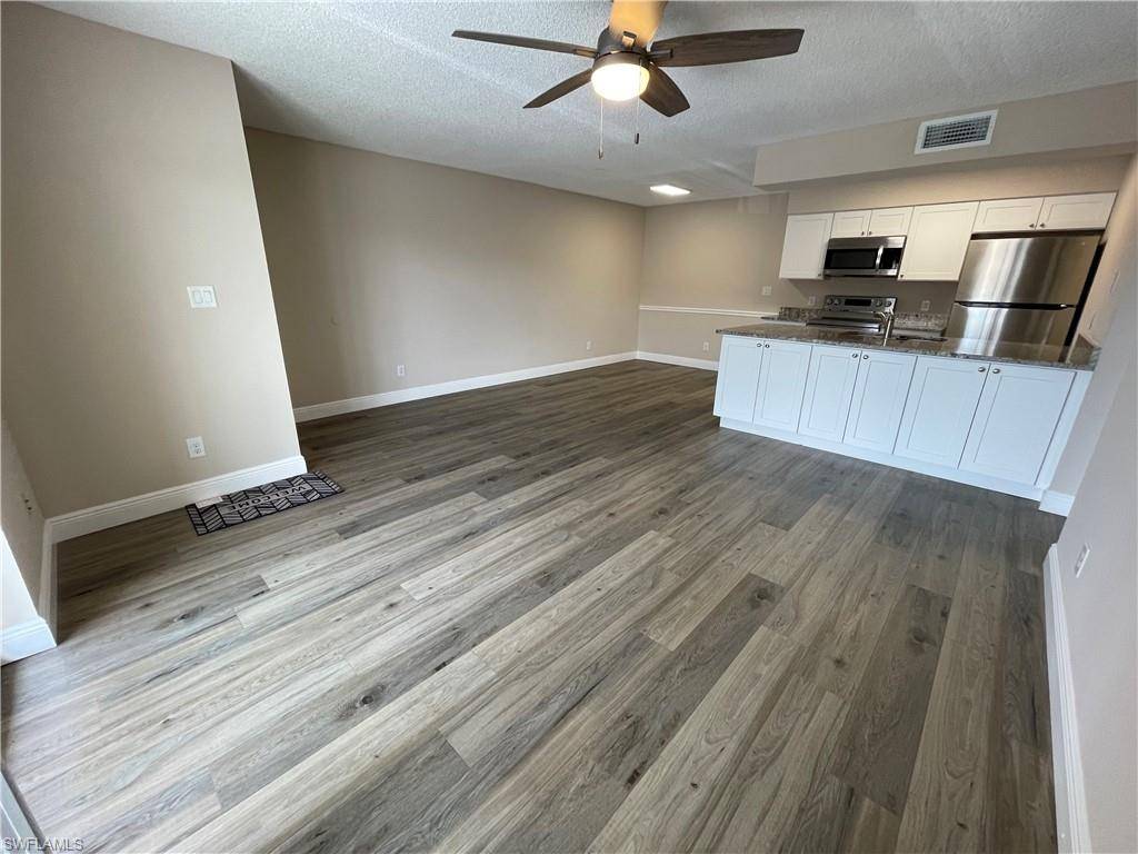 Fort Myers, FL 33919,5317 Summerlin RD #1712