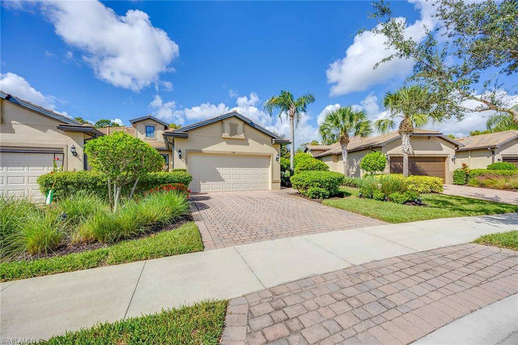 Naples, FL 34114,7167 Live Oak DR