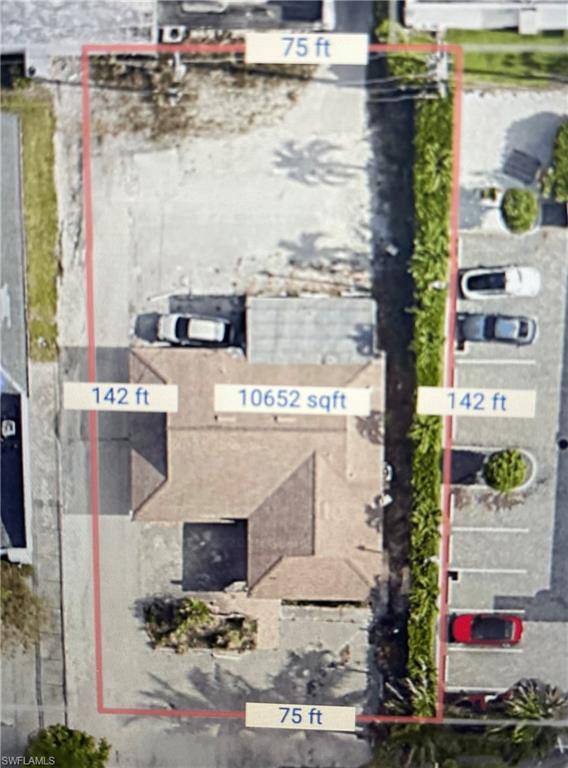 Naples, FL 34103,843 Myrtle TER