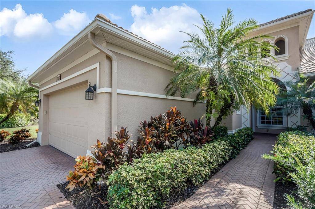 Naples, FL 34119,3162 Santorini CT