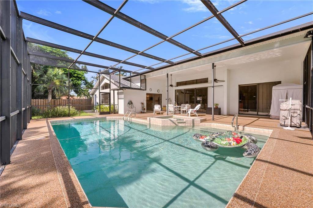 Bonita Springs, FL 34134,28200 Winthrop CIR