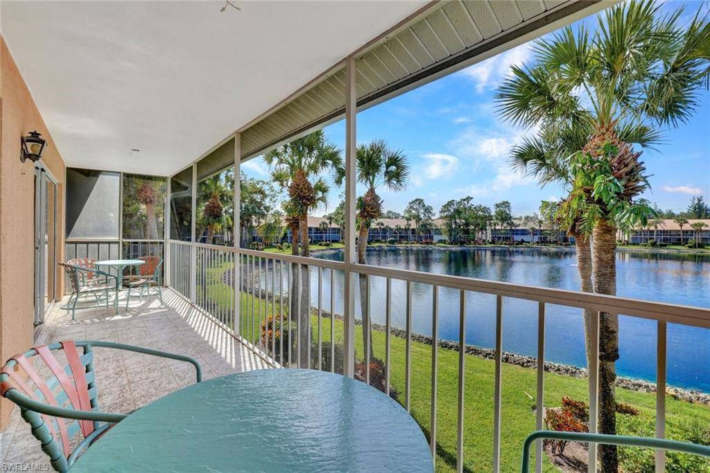 Naples, FL 34112,2372 Hidden Lake DR #808