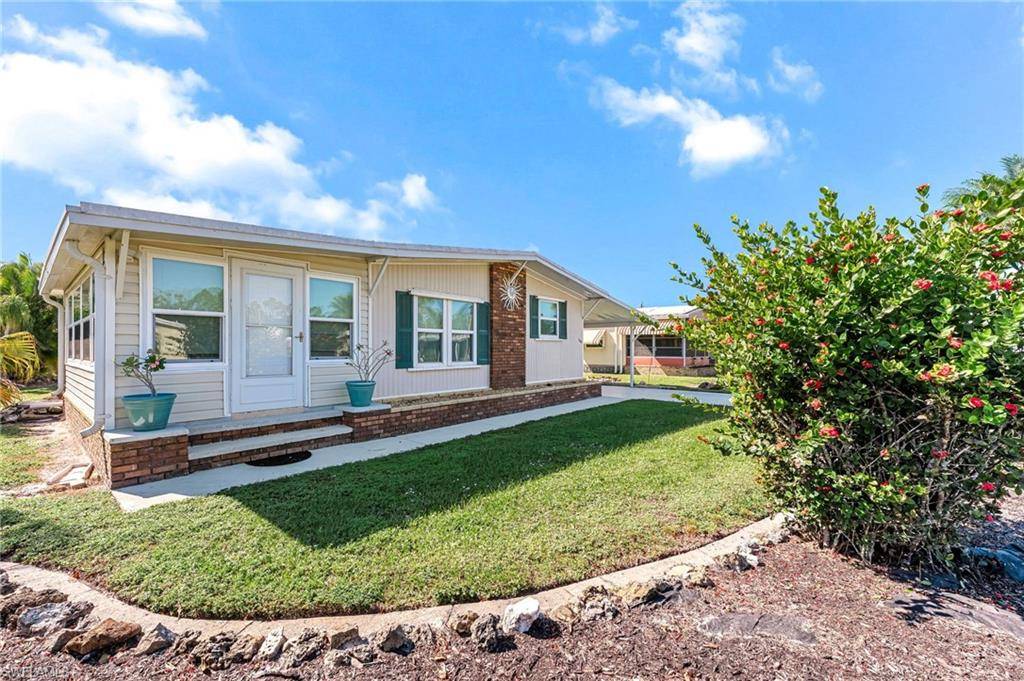 Naples, FL 34114,160 Lime Key LN #74