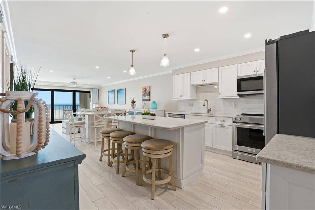 Fort Myers Beach, FL 33931,2532 Estero BLVD #102
