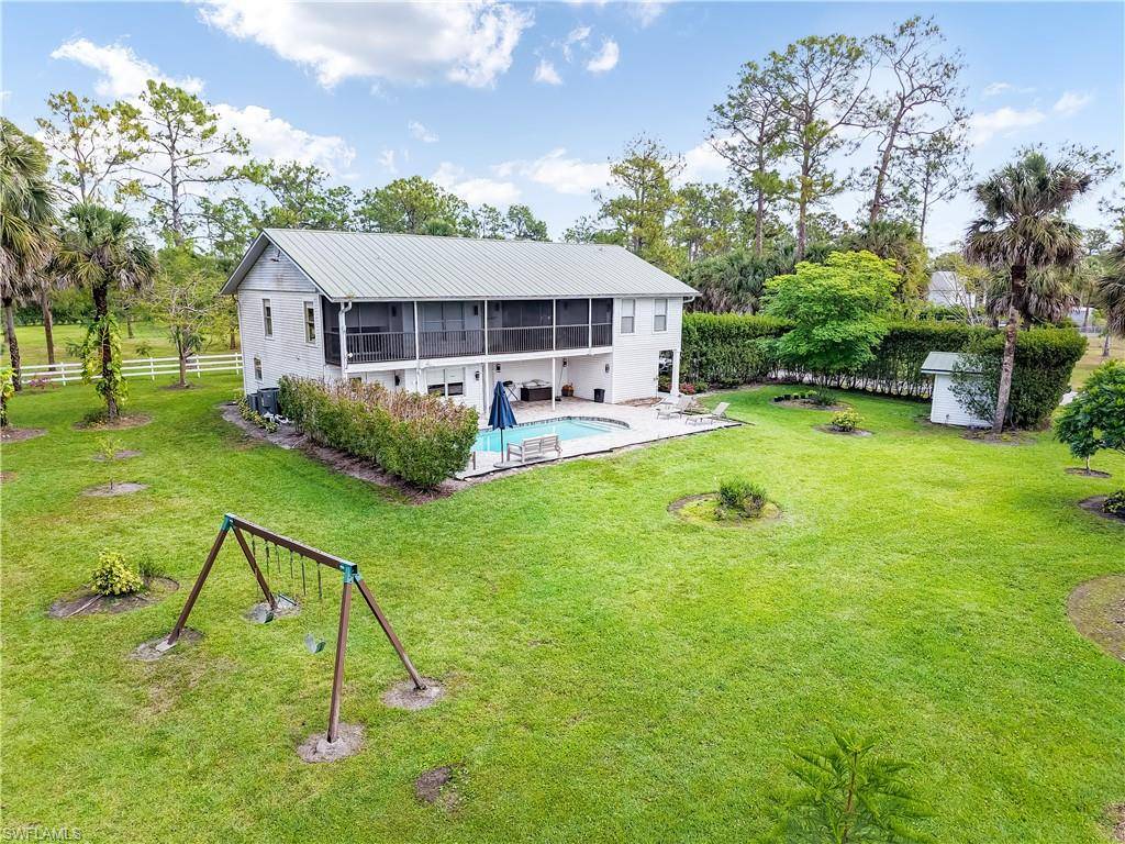 Naples, FL 34117,2920 24th AVE SE