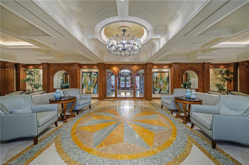 Naples, FL 34110,455 Cove Tower DR #PH 1802